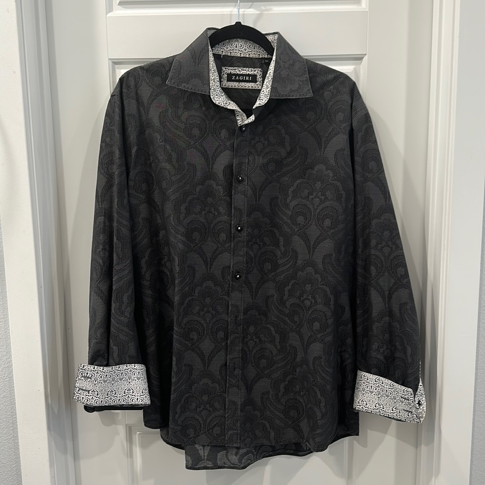 Zagiri men’s long sleeve dress shirt